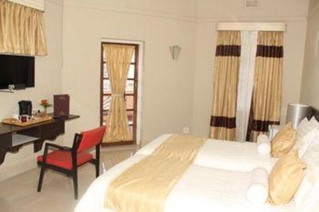 Selborne Hotel Bulawayo Luaran gambar