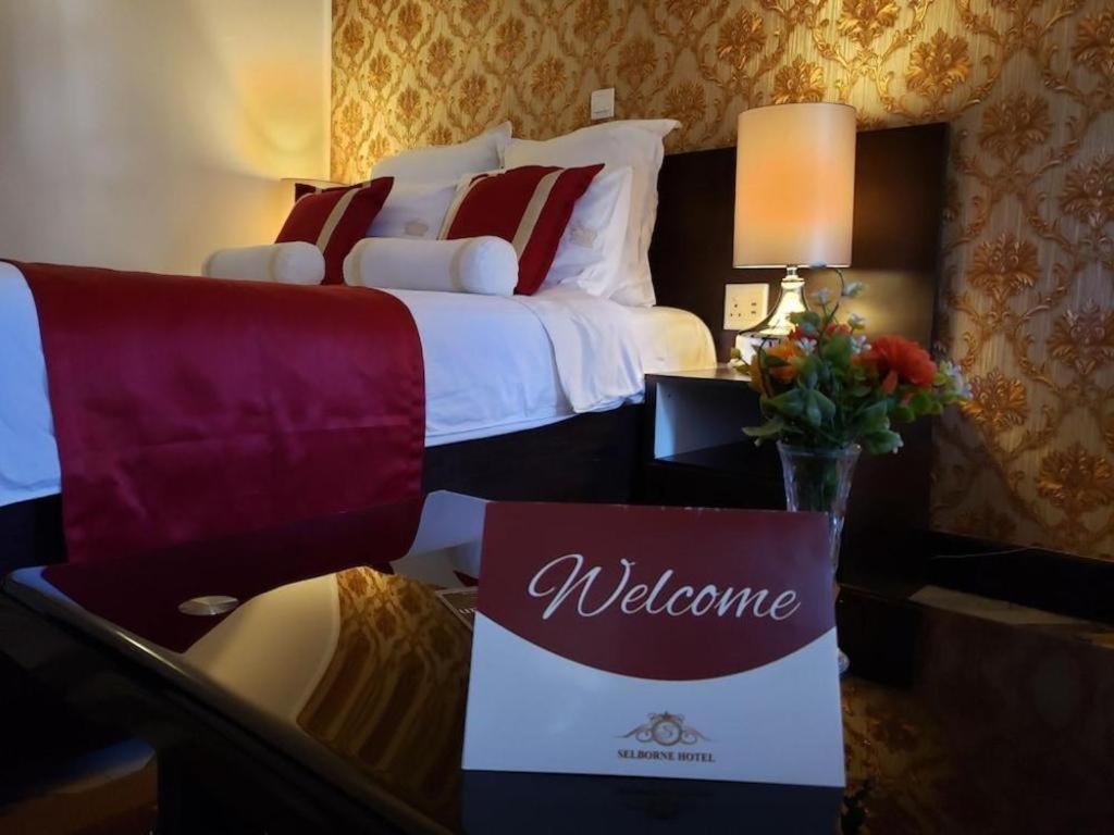 Selborne Hotel Bulawayo Luaran gambar