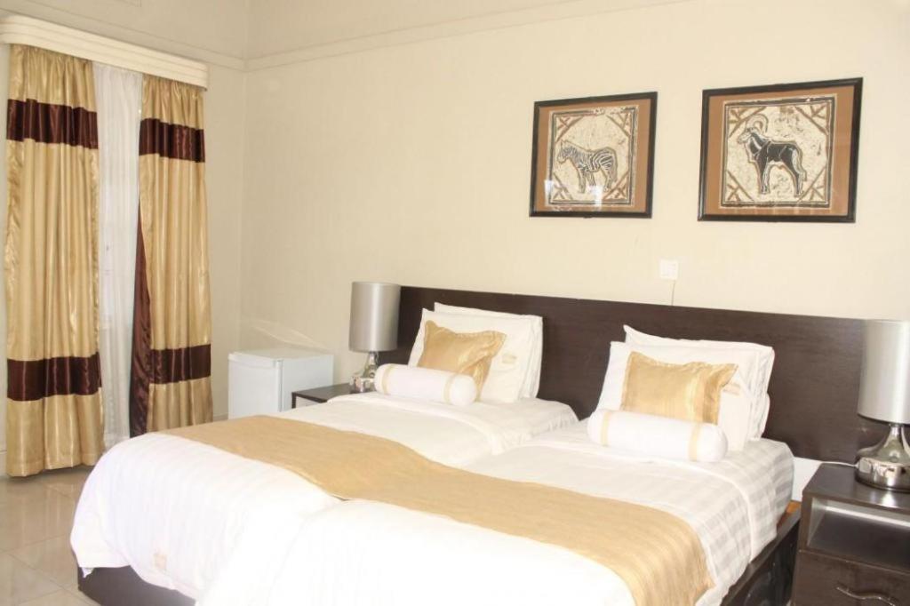 Selborne Hotel Bulawayo Luaran gambar
