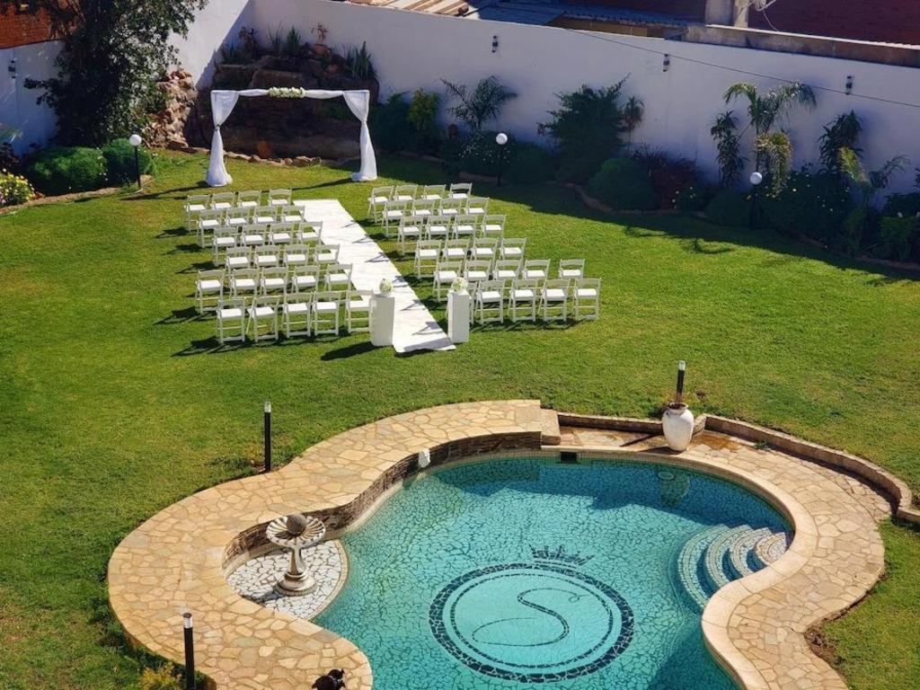 Selborne Hotel Bulawayo Luaran gambar